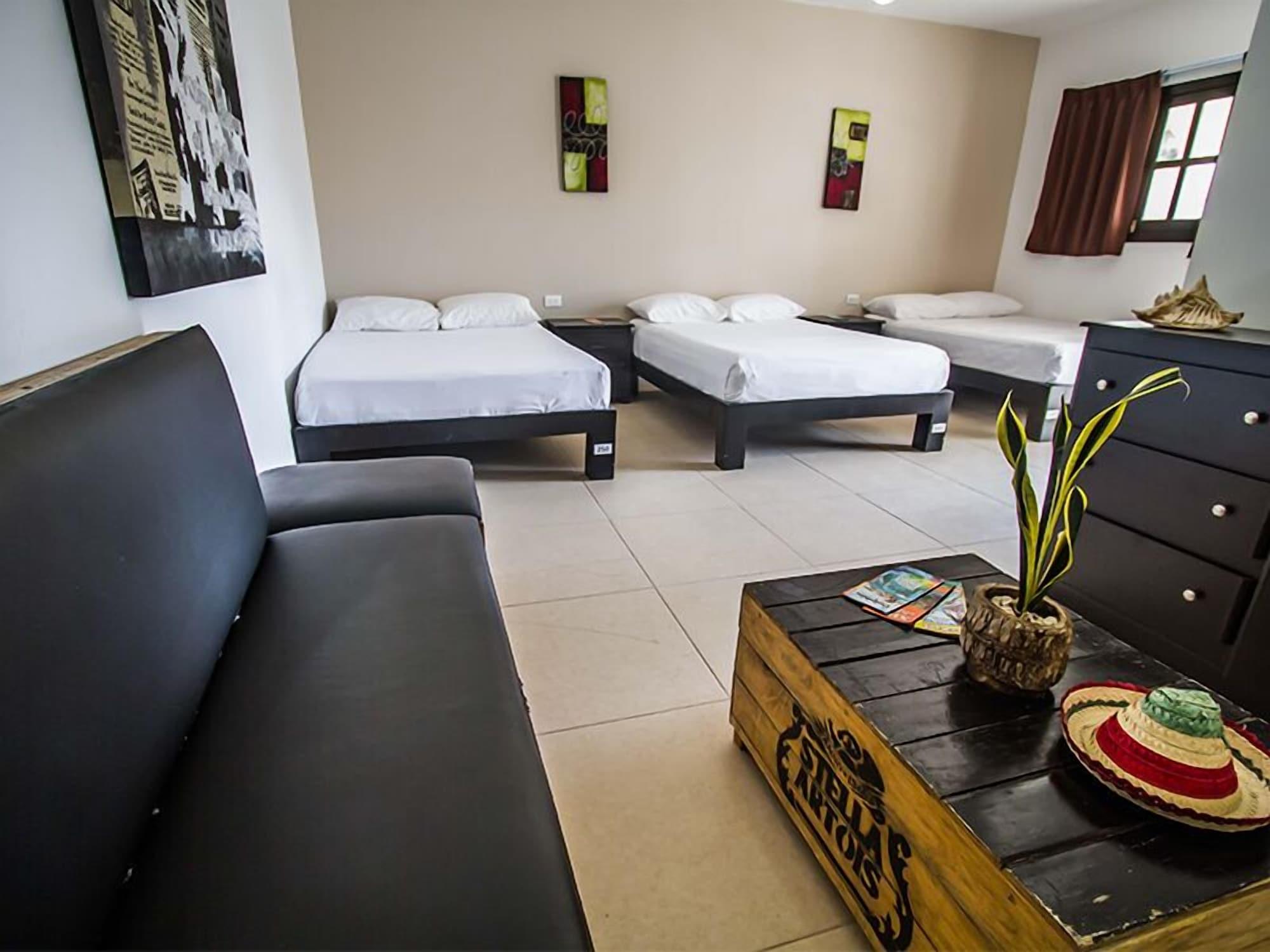 We Playa Hotel Плая-дель-Кармен Экстерьер фото