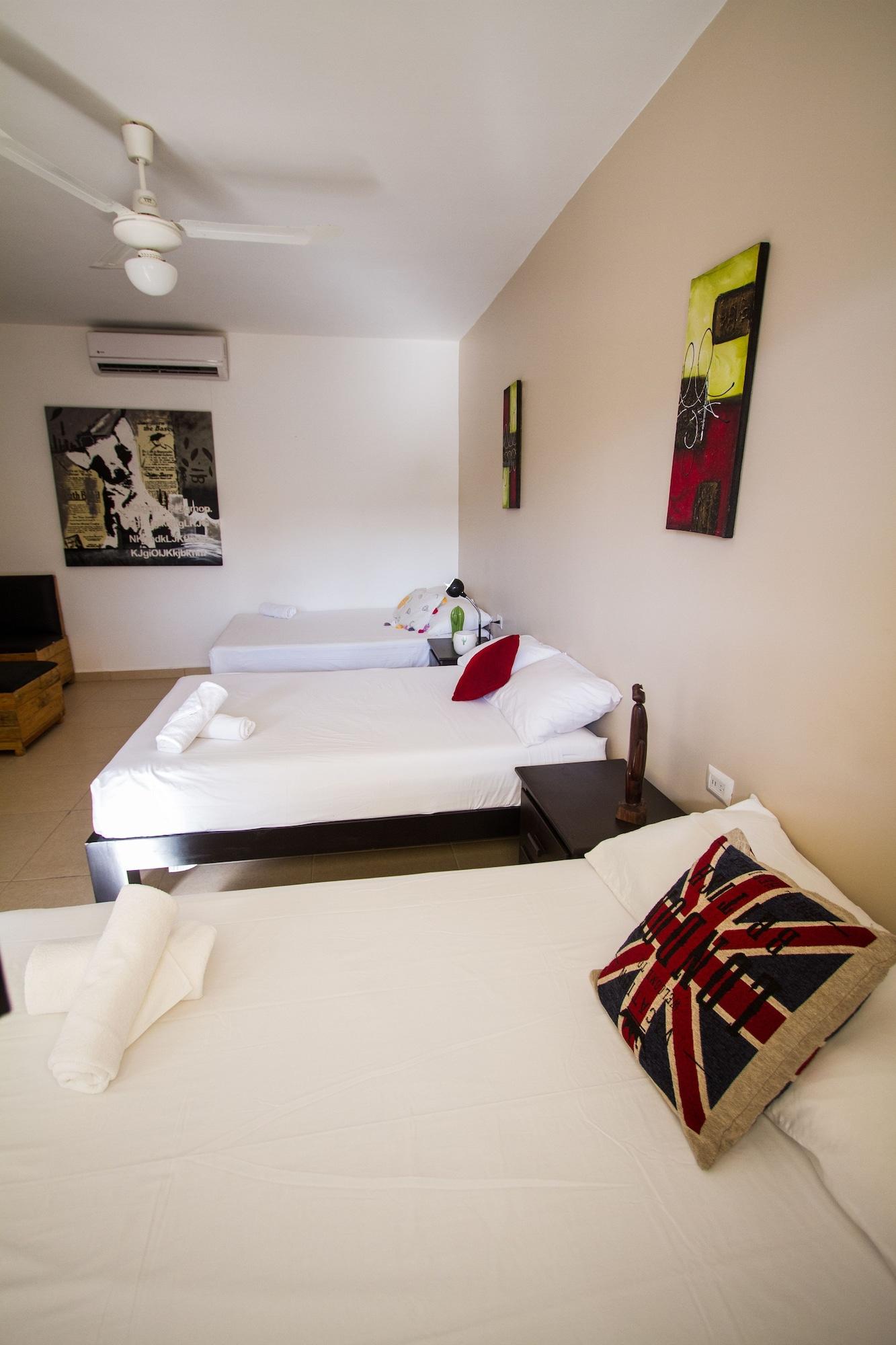 We Playa Hotel Плая-дель-Кармен Экстерьер фото