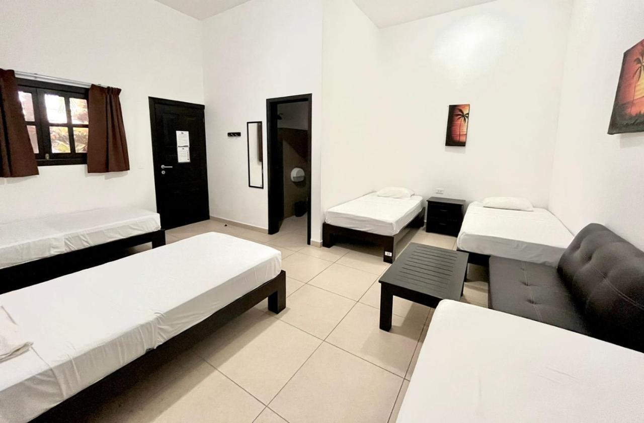 We Playa Hotel Плая-дель-Кармен Экстерьер фото